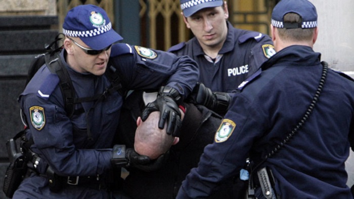 Australian police arrest man over alleged terror plot